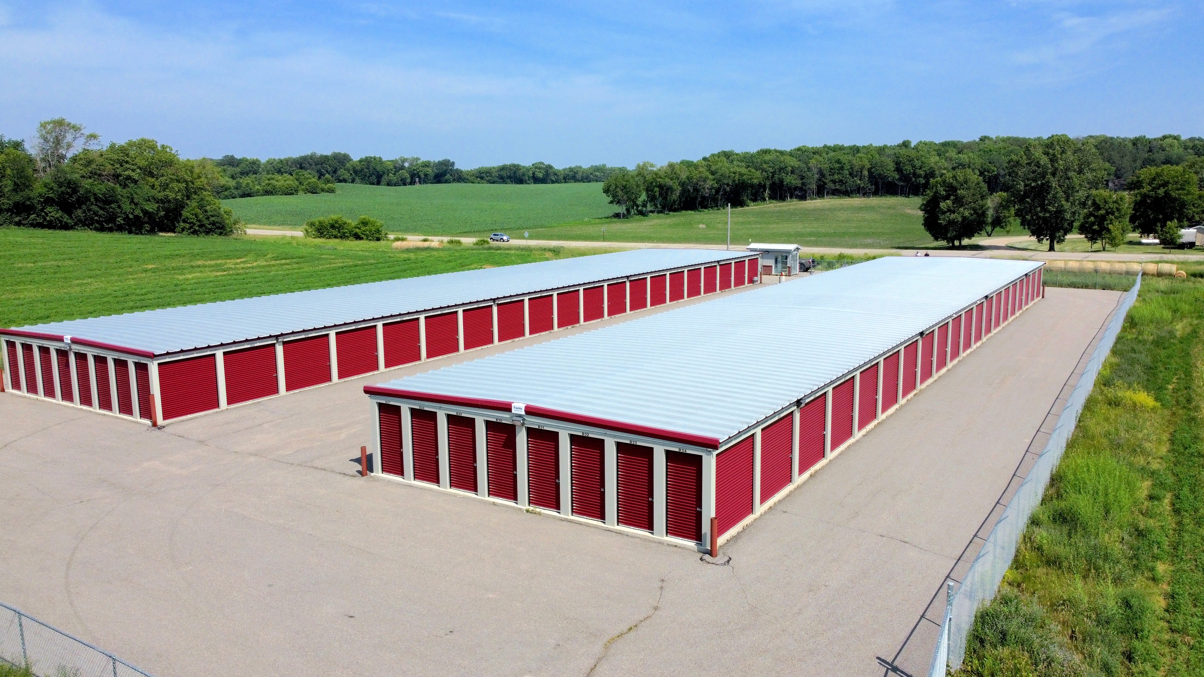 drive up access self storage units in mn